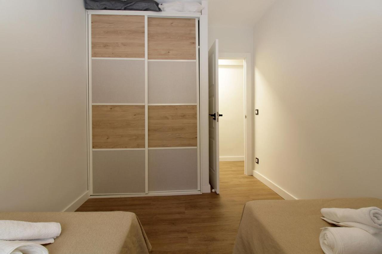 Fuengirola, Sol Y Playa. Apartamento *
